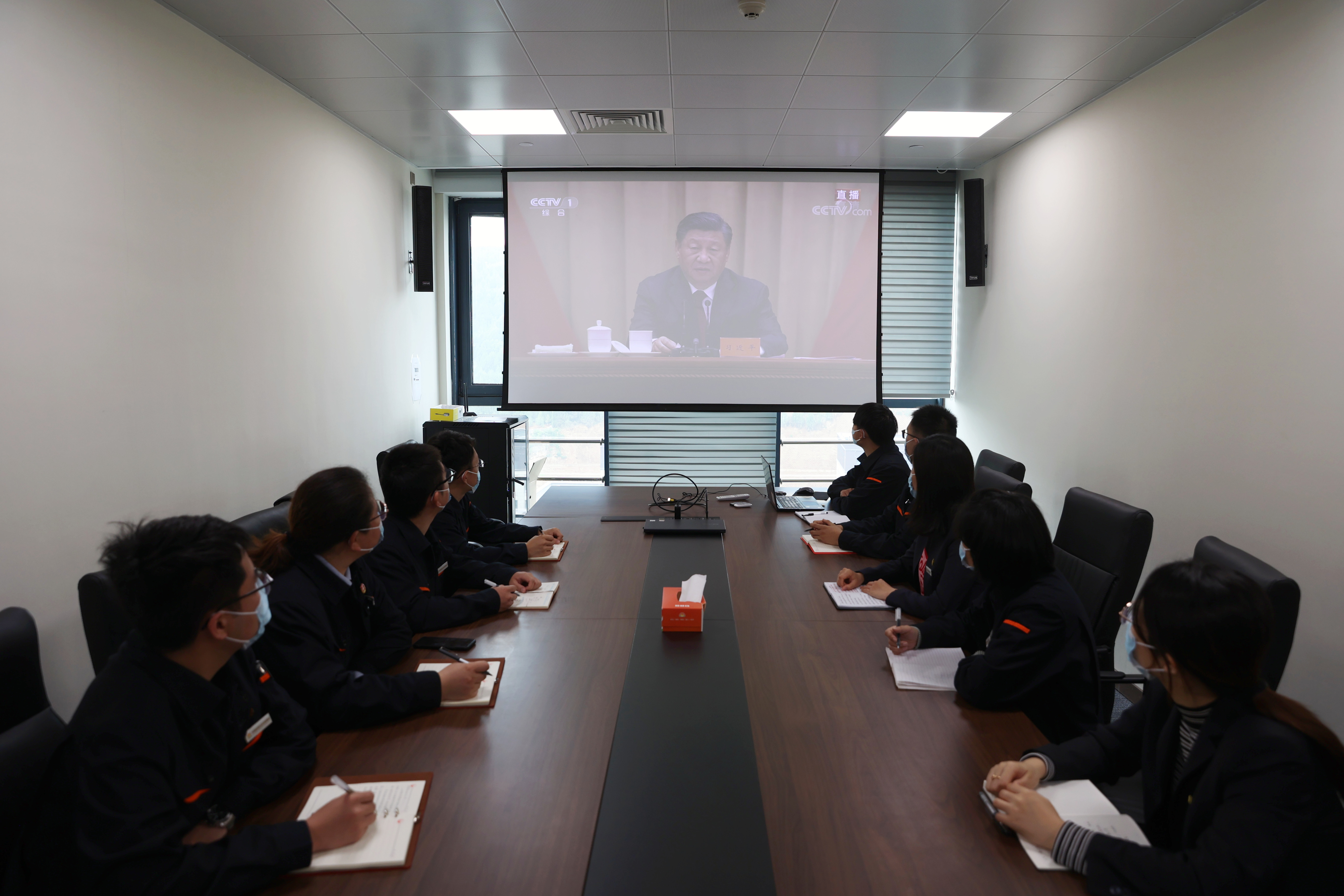 鉴黑担保网(jhdbw)·最具权威唯一维权担保平台