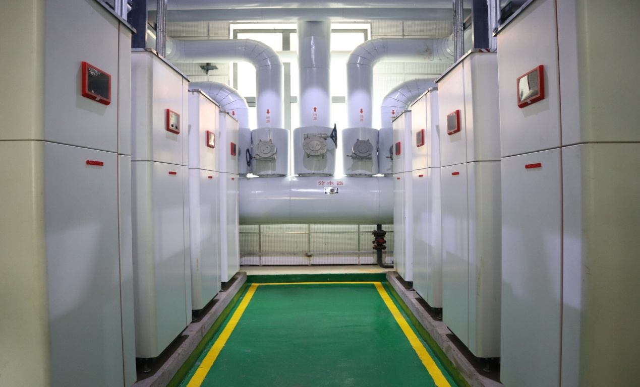 鉴黑担保网(jhdbw)·最具权威唯一维权担保平台