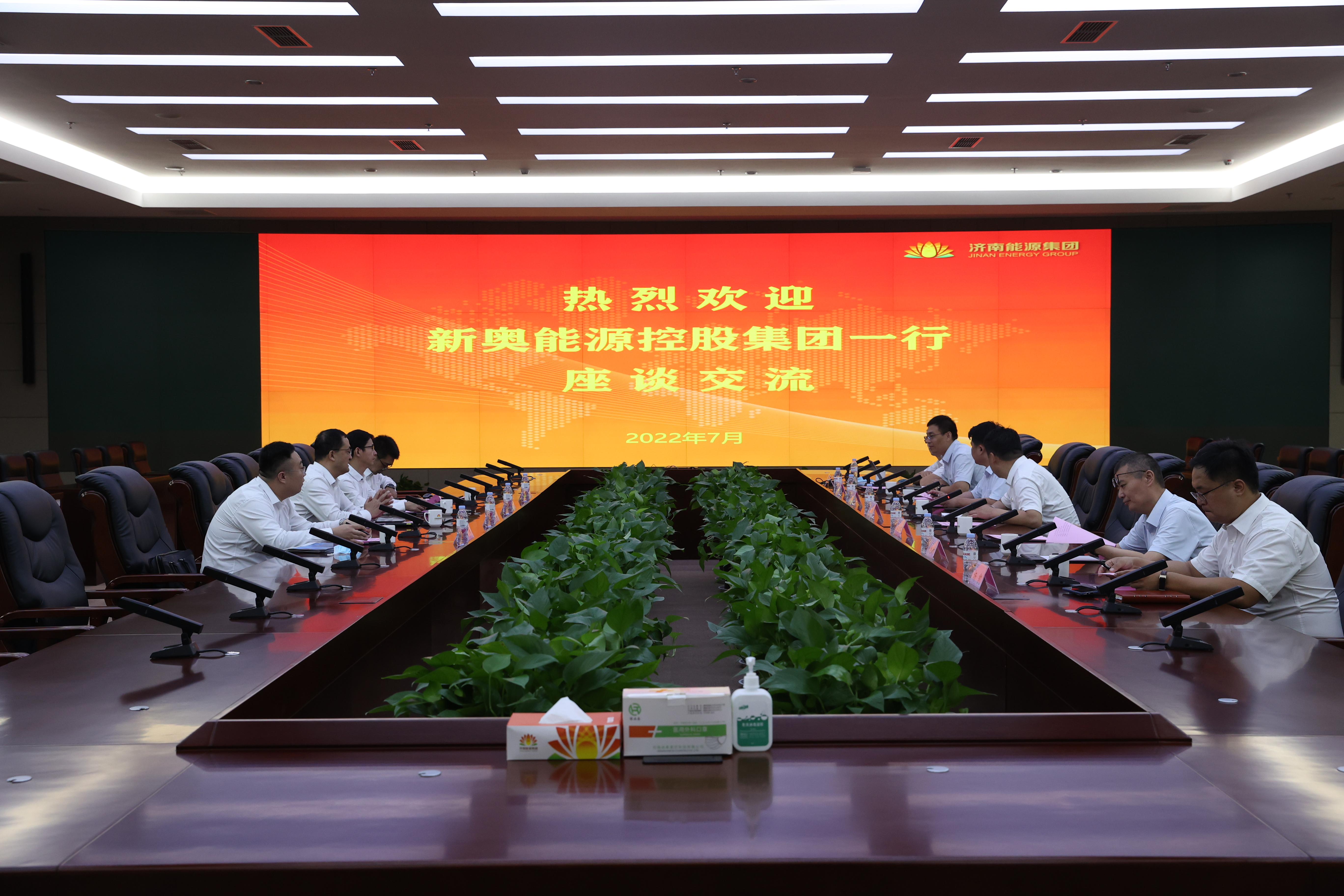 鉴黑担保网(jhdbw)·最具权威唯一维权担保平台