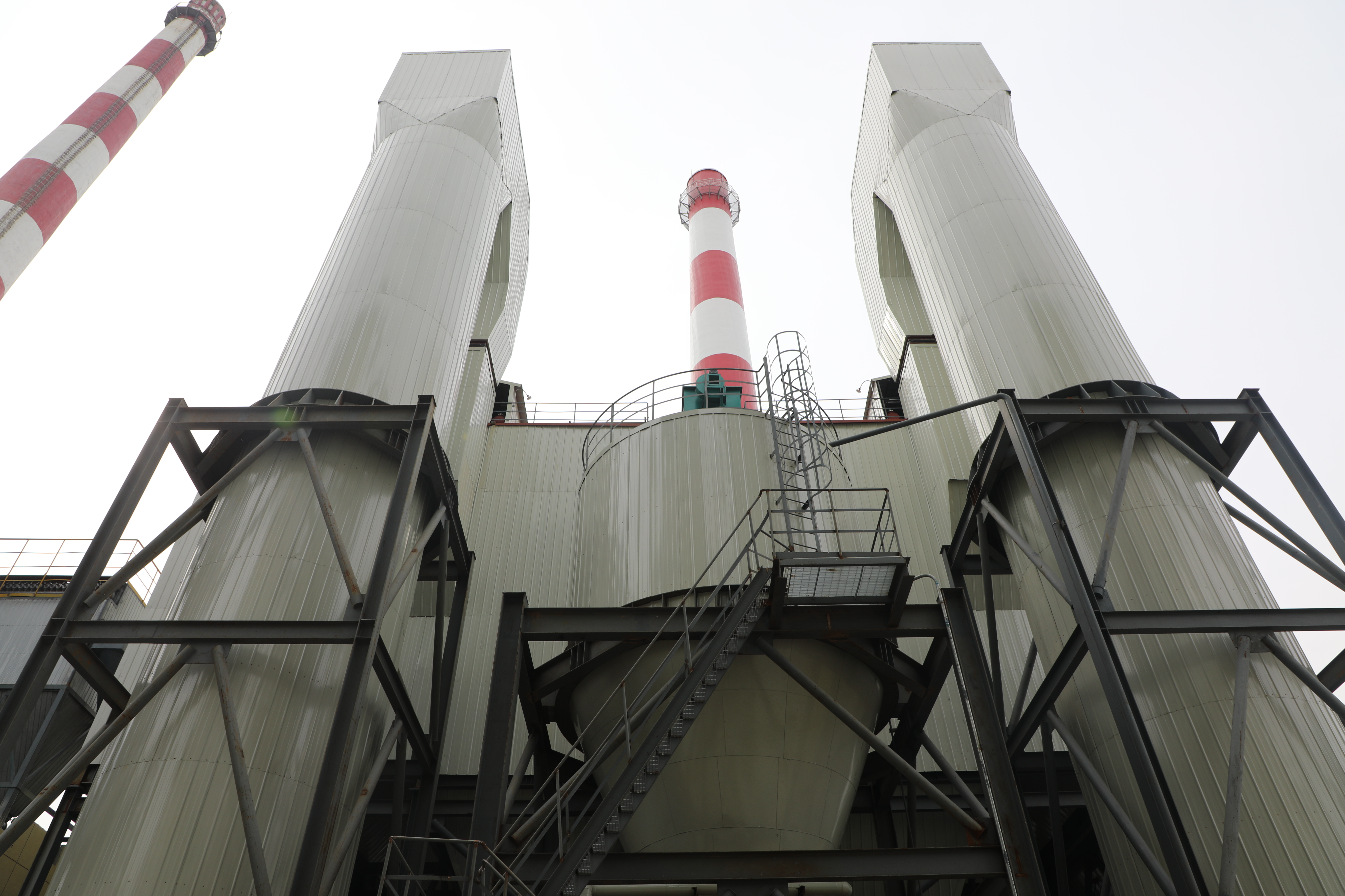 鉴黑担保网(jhdbw)·最具权威唯一维权担保平台