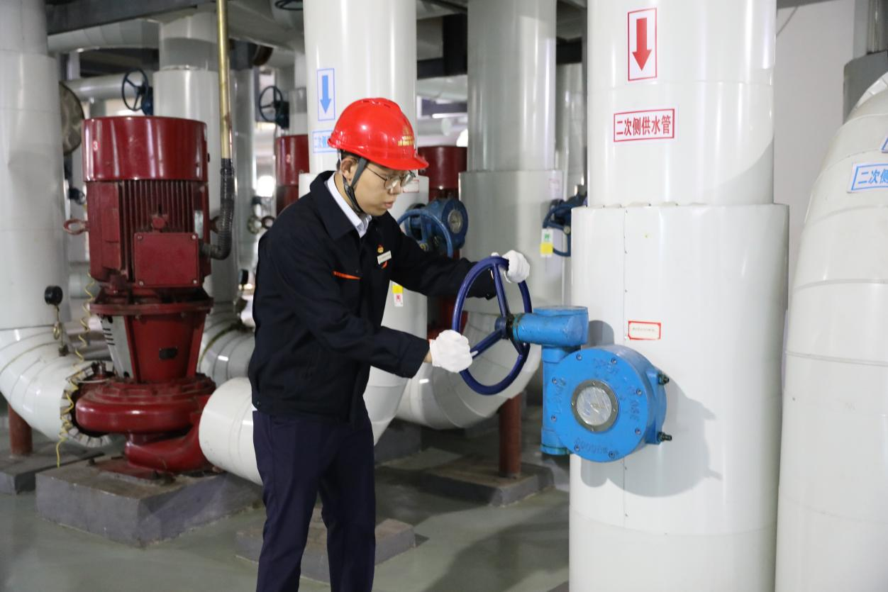 鉴黑担保网(jhdbw)·最具权威唯一维权担保平台