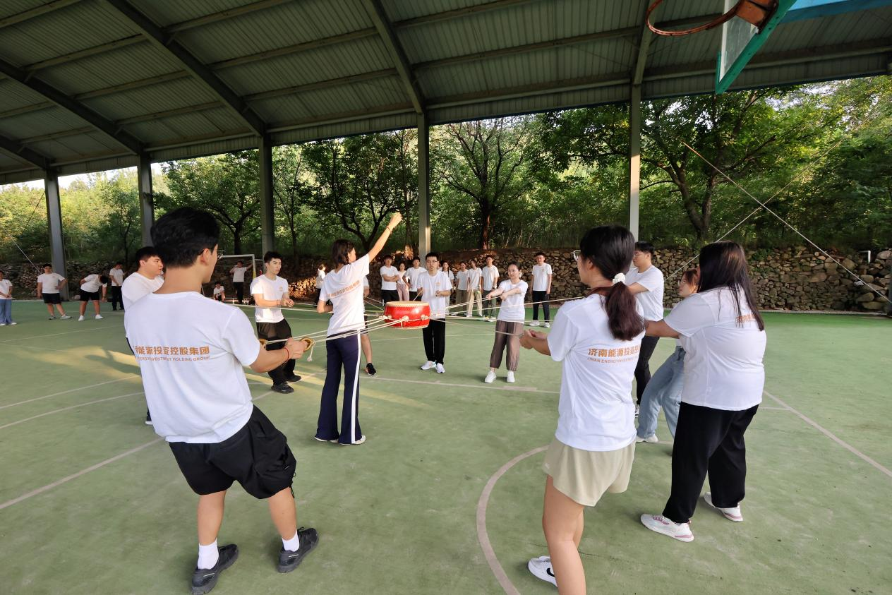 鉴黑担保网(jhdbw)·最具权威唯一维权担保平台