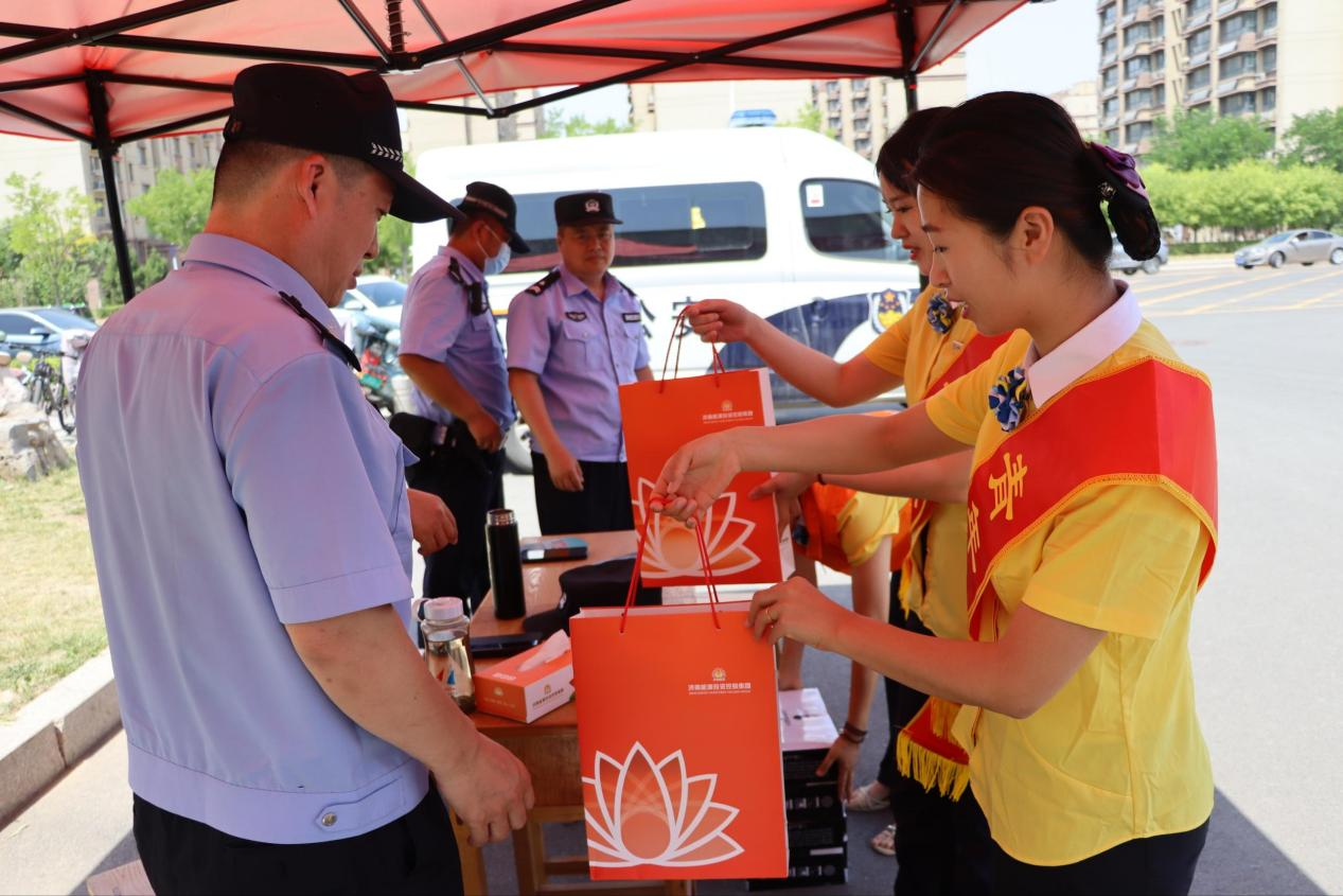 鉴黑担保网(jhdbw)·最具权威唯一维权担保平台