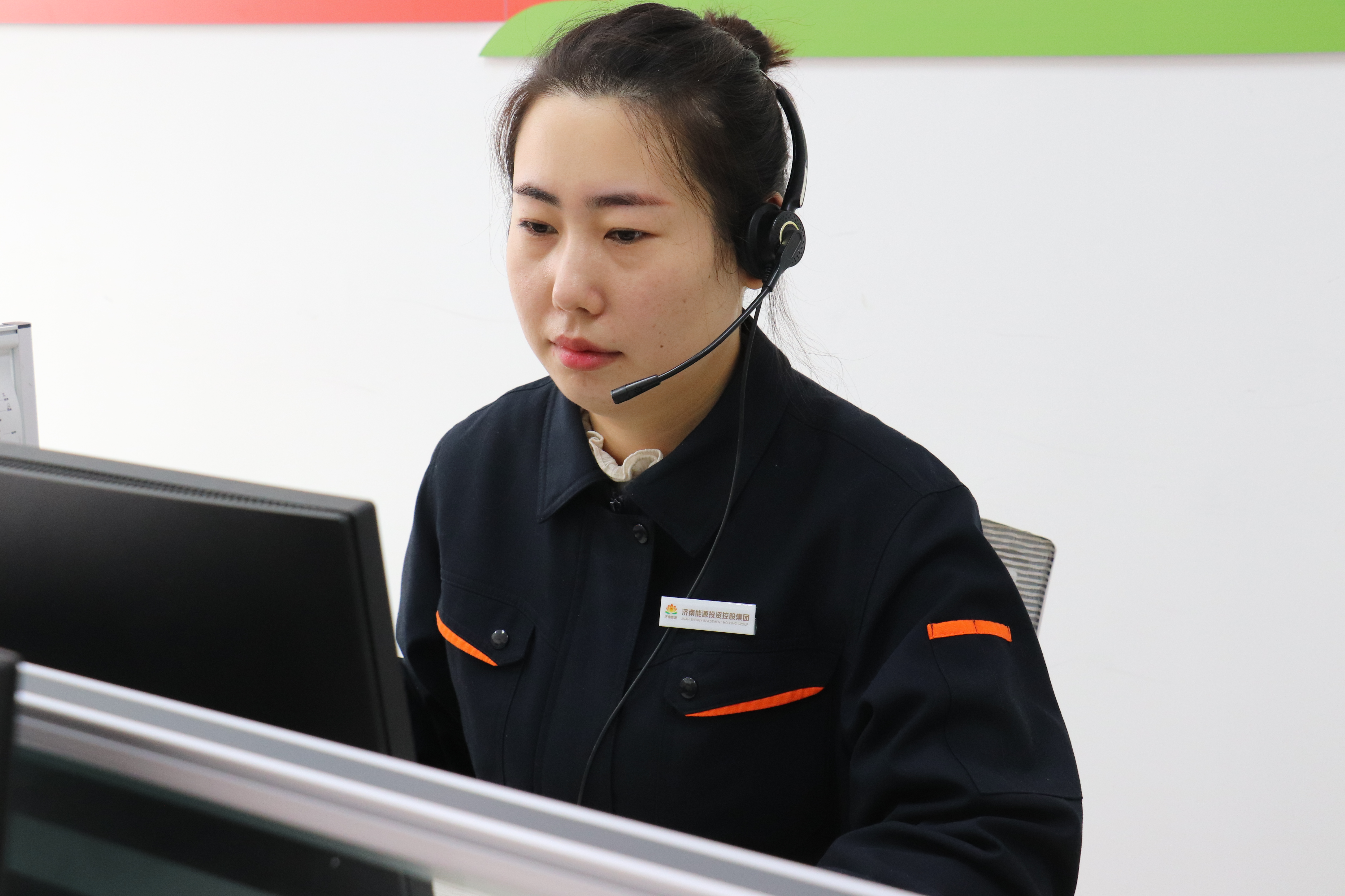 鉴黑担保网(jhdbw)·最具权威唯一维权担保平台