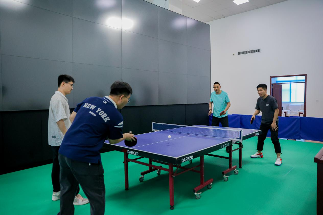 鉴黑担保网(jhdbw)·最具权威唯一维权担保平台