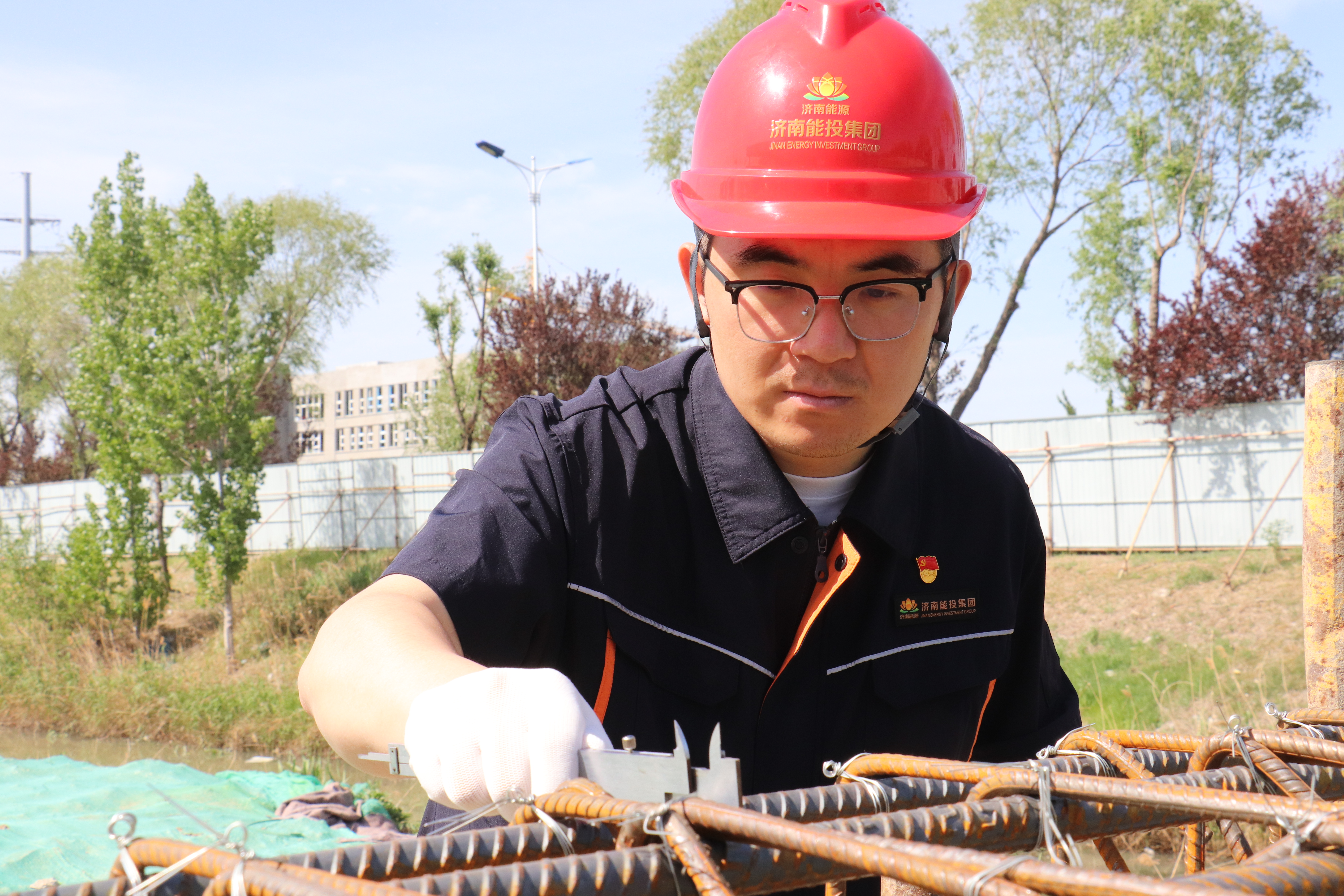 鉴黑担保网(jhdbw)·最具权威唯一维权担保平台