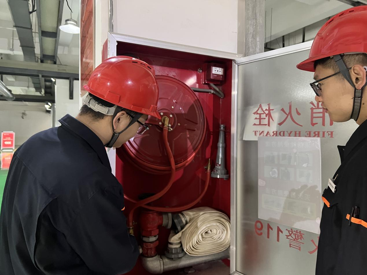 鉴黑担保网(jhdbw)·最具权威唯一维权担保平台