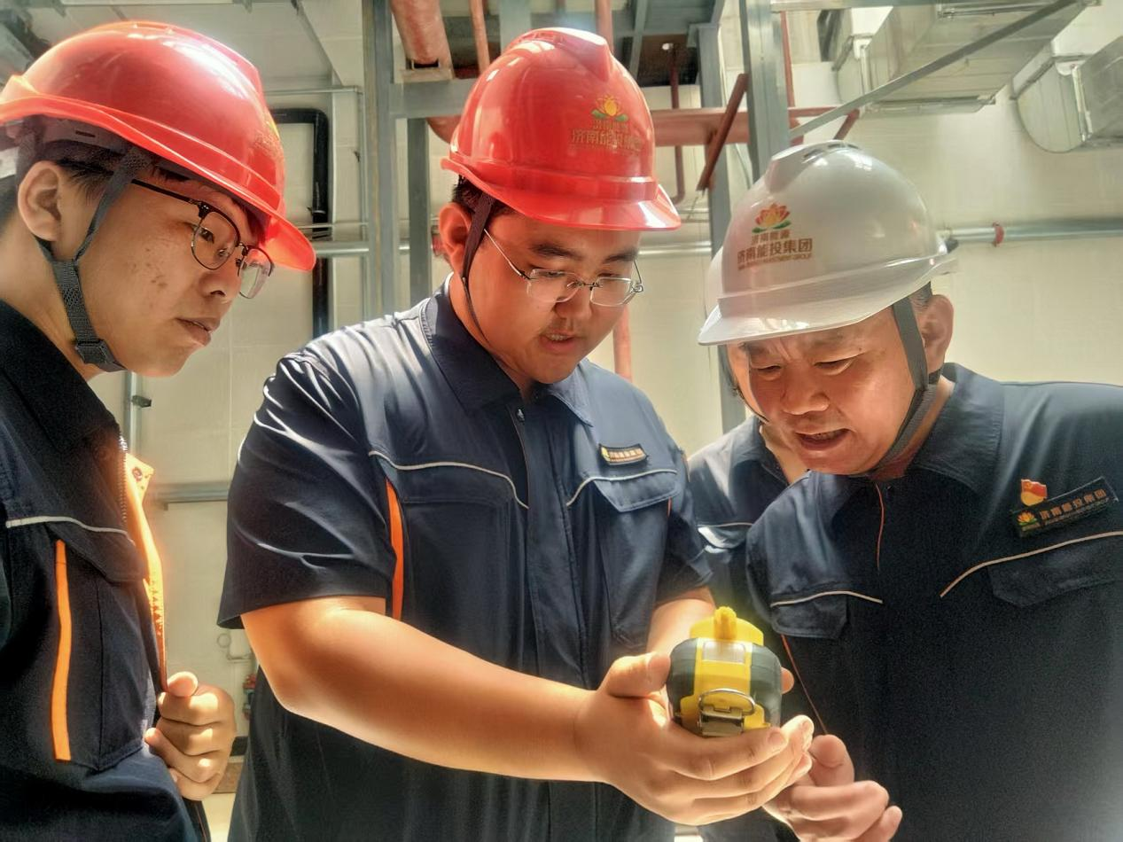 鉴黑担保网(jhdbw)·最具权威唯一维权担保平台