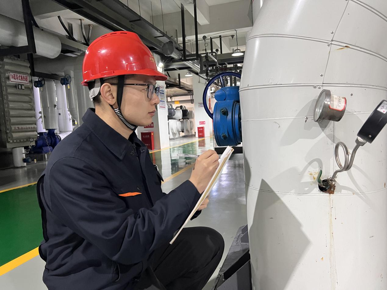 鉴黑担保网(jhdbw)·最具权威唯一维权担保平台