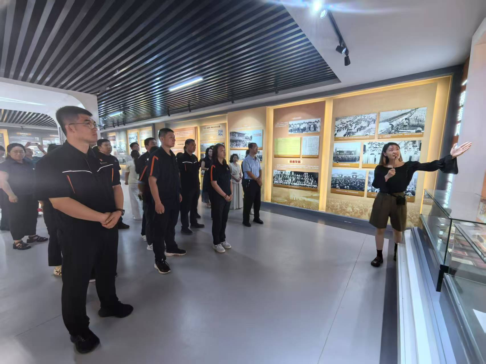 鉴黑担保网(jhdbw)·最具权威唯一维权担保平台