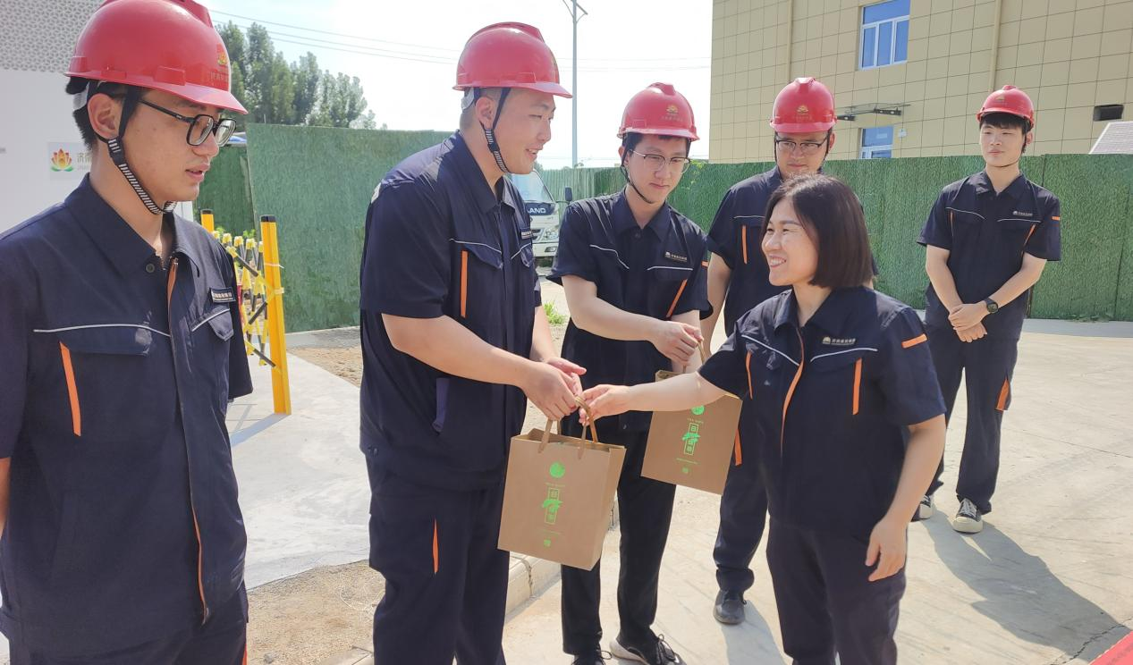 鉴黑担保网(jhdbw)·最具权威唯一维权担保平台