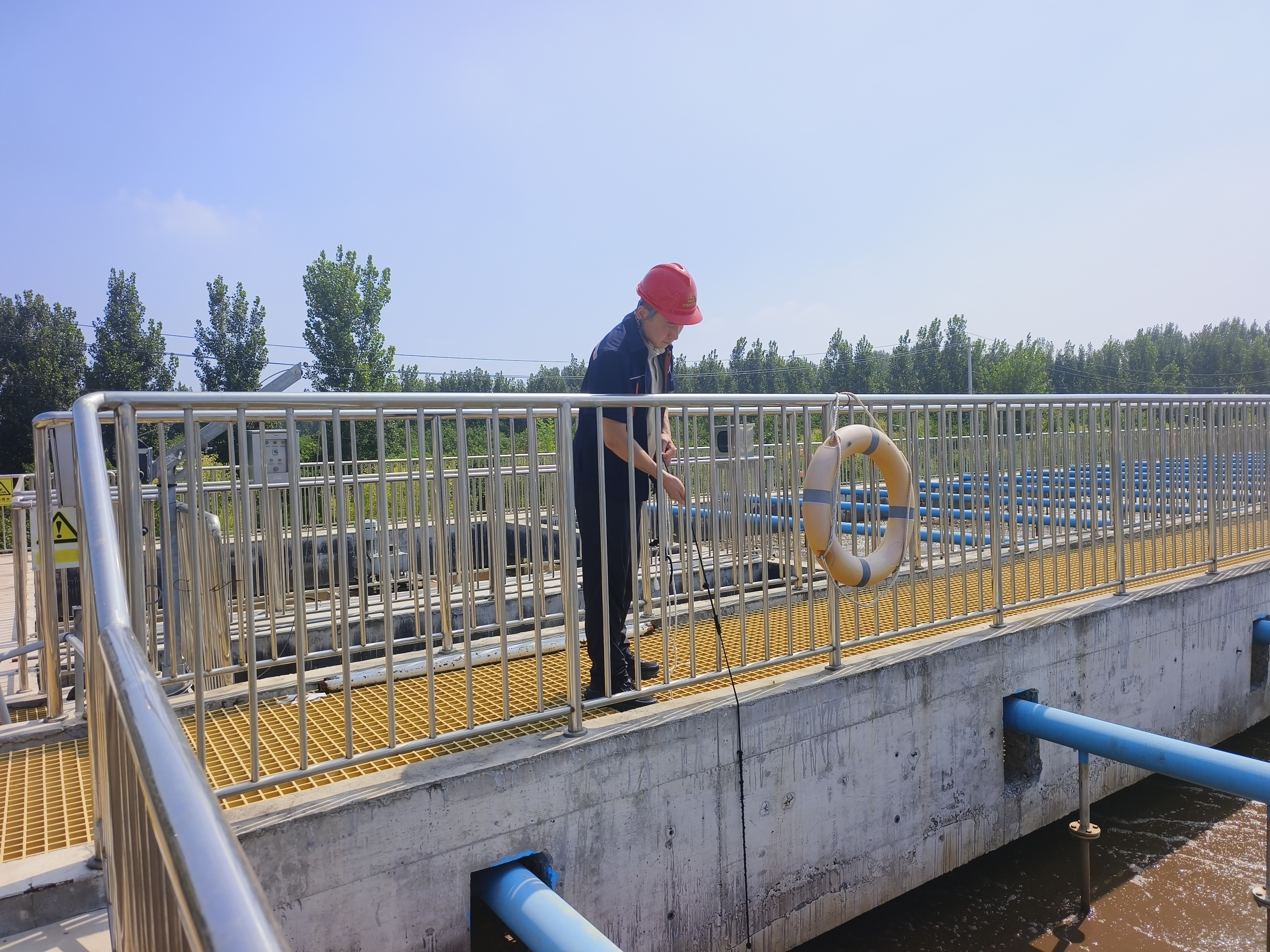 鉴黑担保网(jhdbw)·最具权威唯一维权担保平台