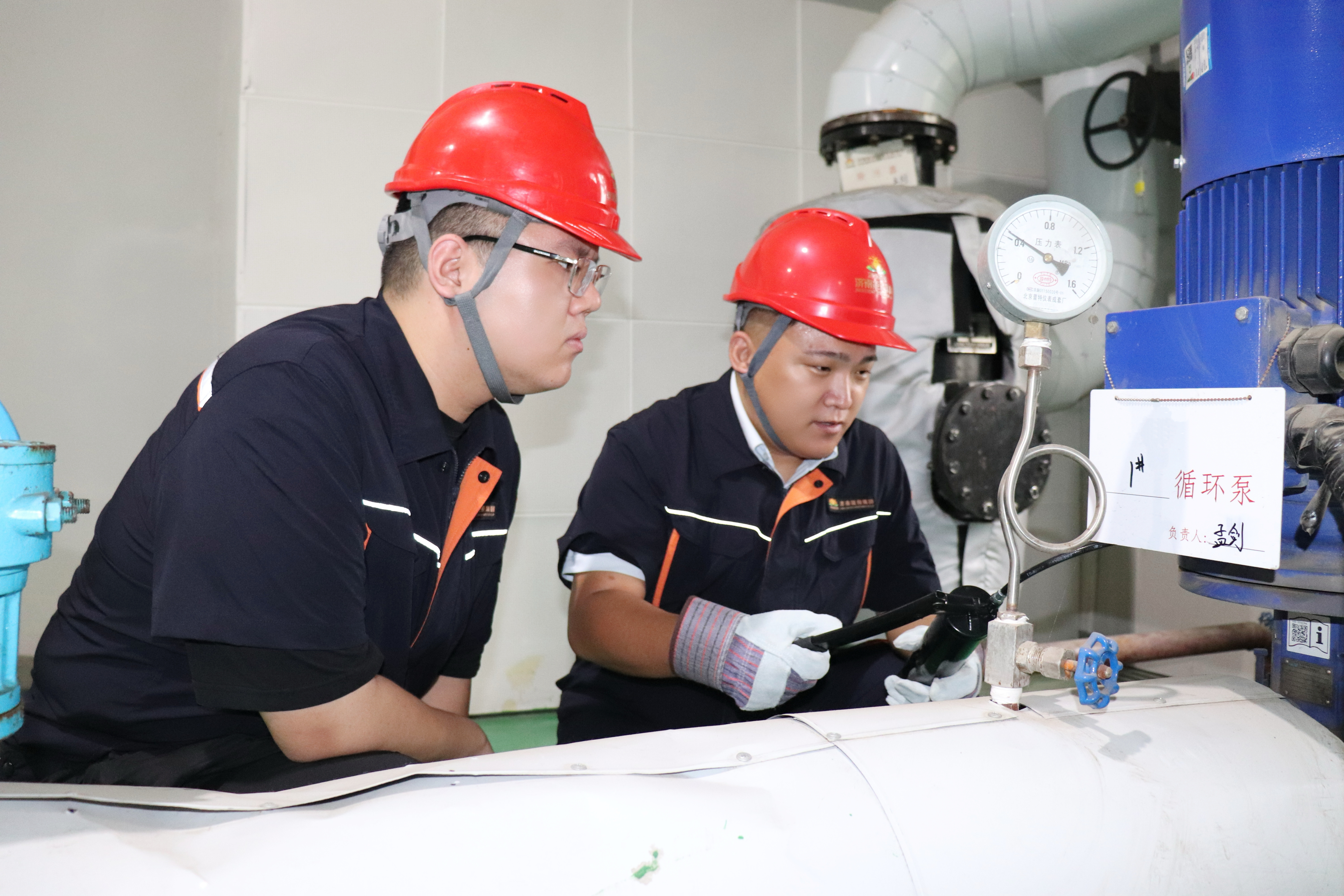 鉴黑担保网(jhdbw)·最具权威唯一维权担保平台