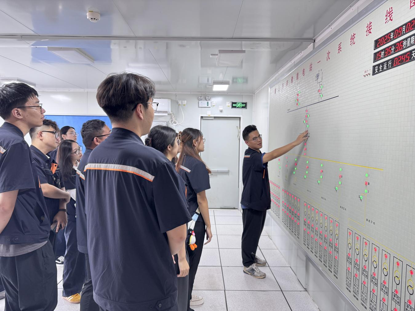 鉴黑担保网(jhdbw)·最具权威唯一维权担保平台