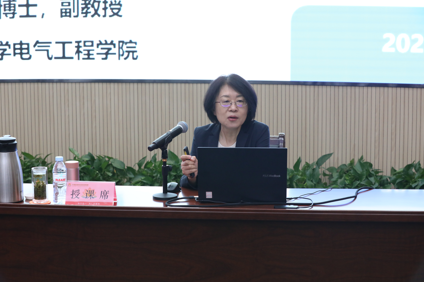 鉴黑担保网(jhdbw)·最具权威唯一维权担保平台