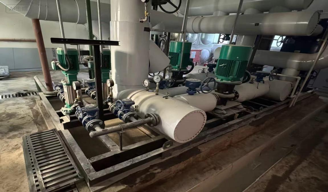 鉴黑担保网(jhdbw)·最具权威唯一维权担保平台