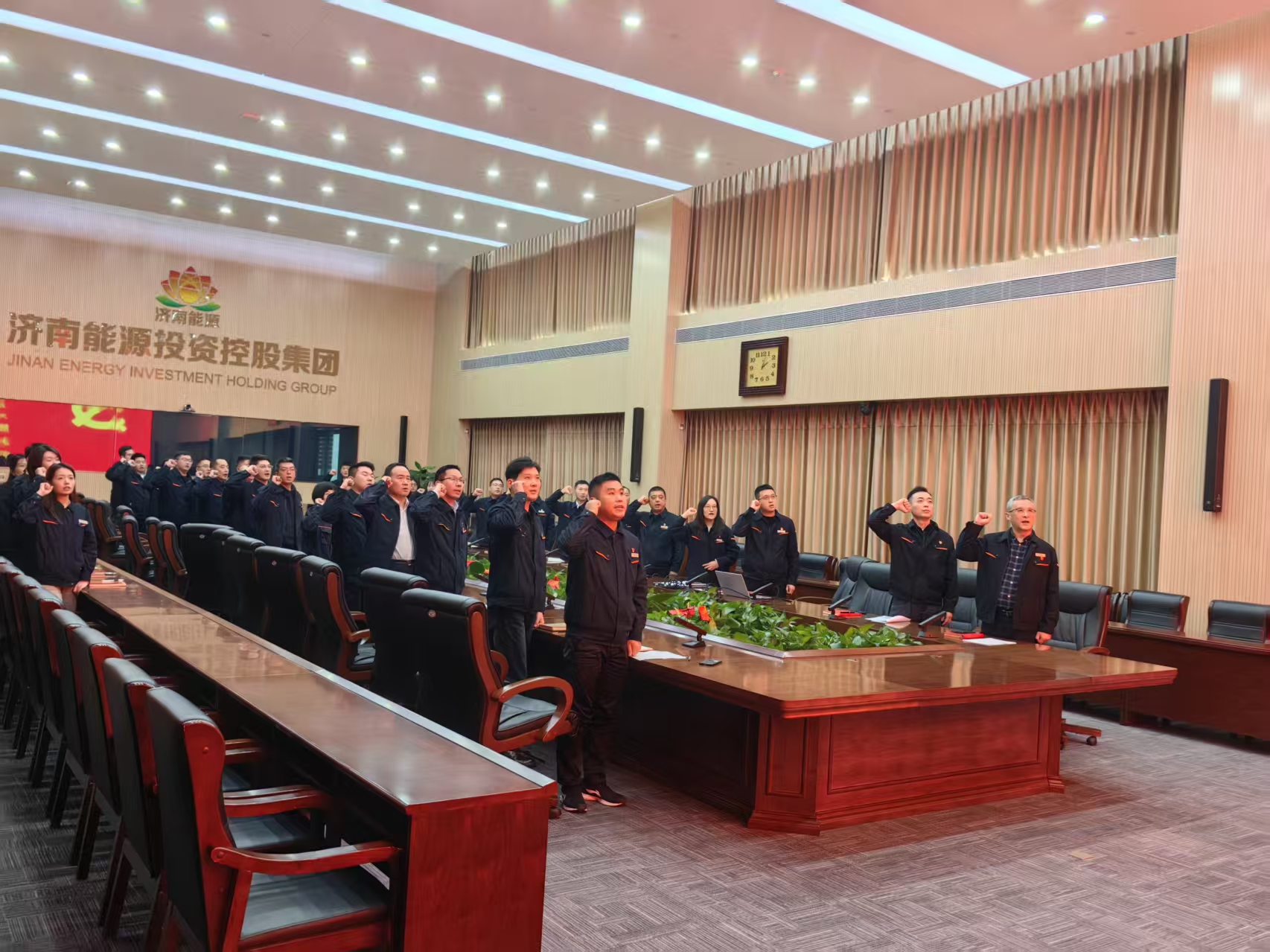 鉴黑担保网(jhdbw)·最具权威唯一维权担保平台