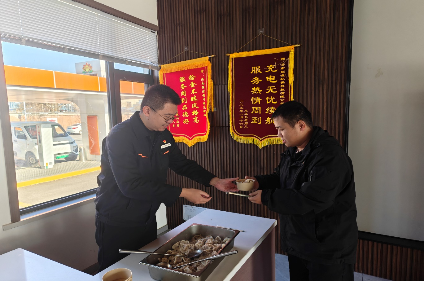 鉴黑担保网(jhdbw)·最具权威唯一维权担保平台