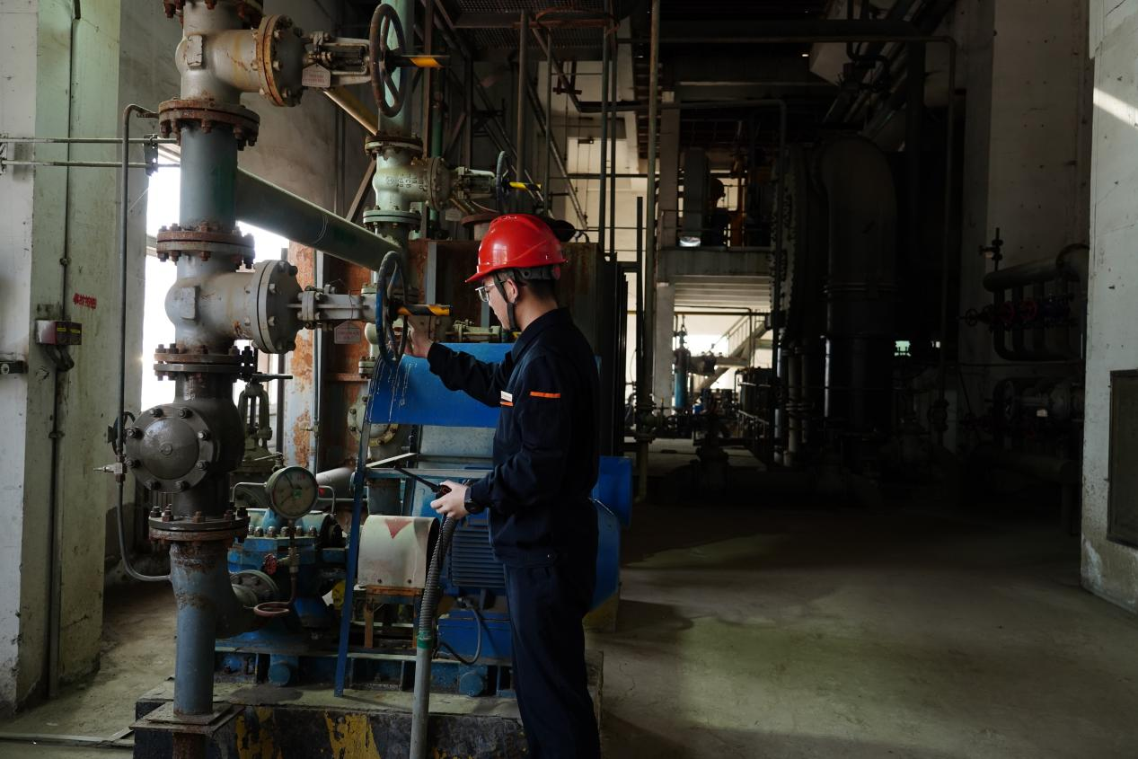 鉴黑担保网(jhdbw)·最具权威唯一维权担保平台